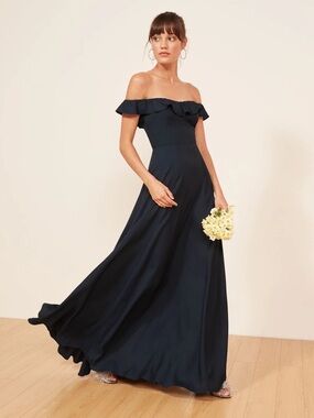 Reformation Verbena Dress Size 0 Navy Off Shoulder Maxi Formal